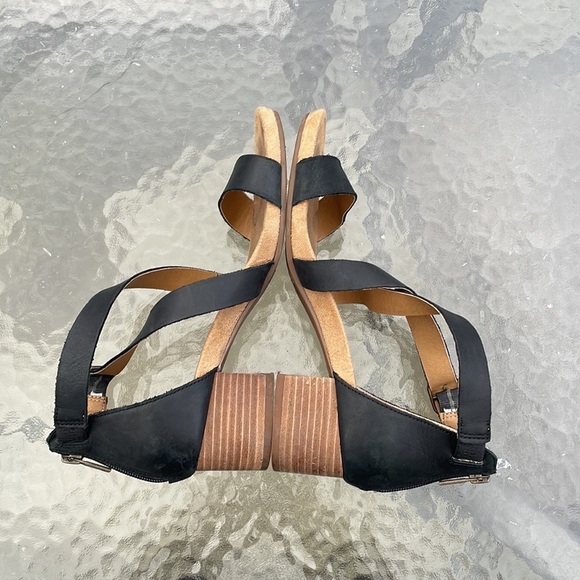 Lucky Brand Pydrina Block Heel Strappy Sandals 7.5 - Picture 8 of 10